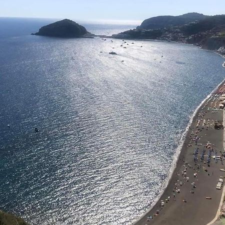 Апартаменти Il Giardino Barano d'Ischia Екстер'єр фото